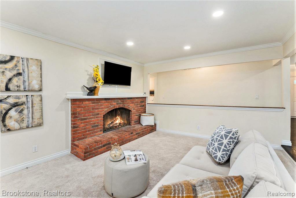 6533 POST OAK Drive, West Bloomfield, MI — Photo 17
