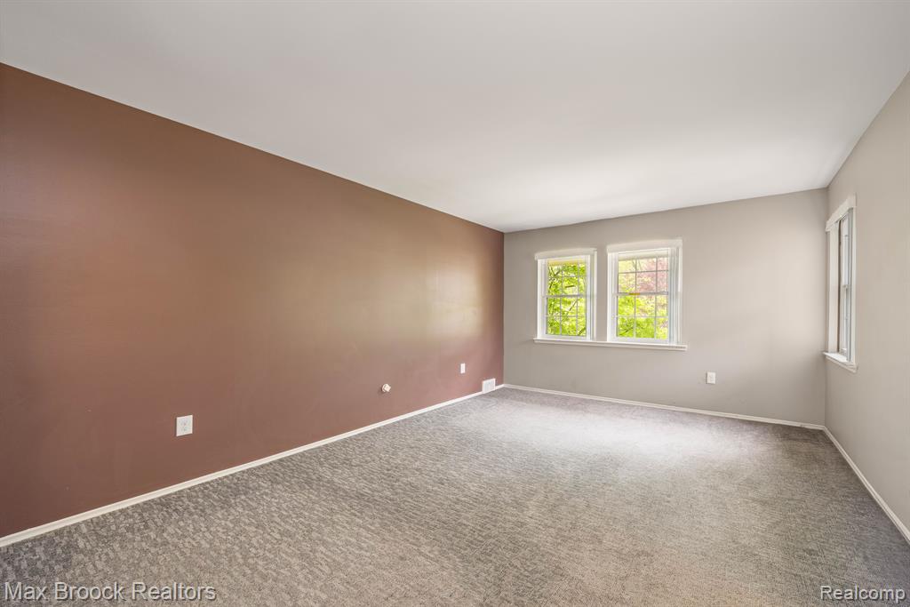 25260 GREENBROOKE #14 Drive, Southfield, MI 48033 — Photo 21
