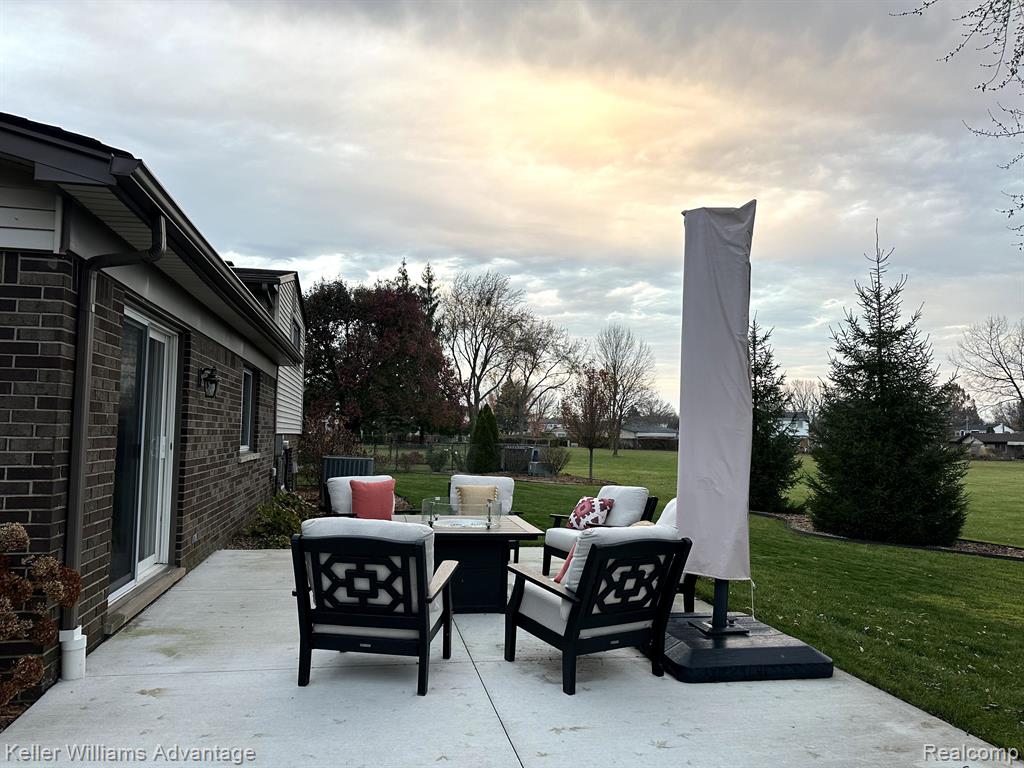 43924 ORLEANS, Canton, MI 48187 — Photo 43