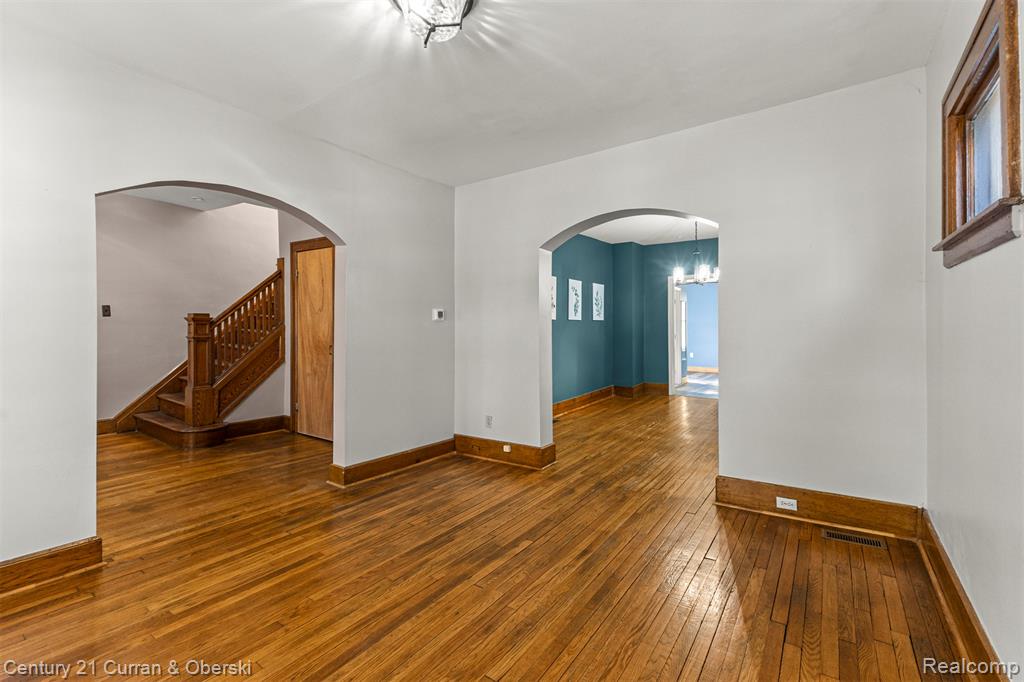 4921 Martin Street, Detroit, MI 48210 — Photo 9
