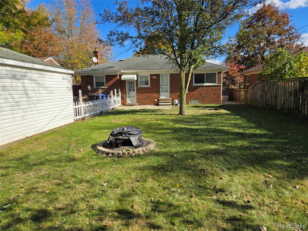 9315 San Jose, Redford, MI 48239 — Photo 23