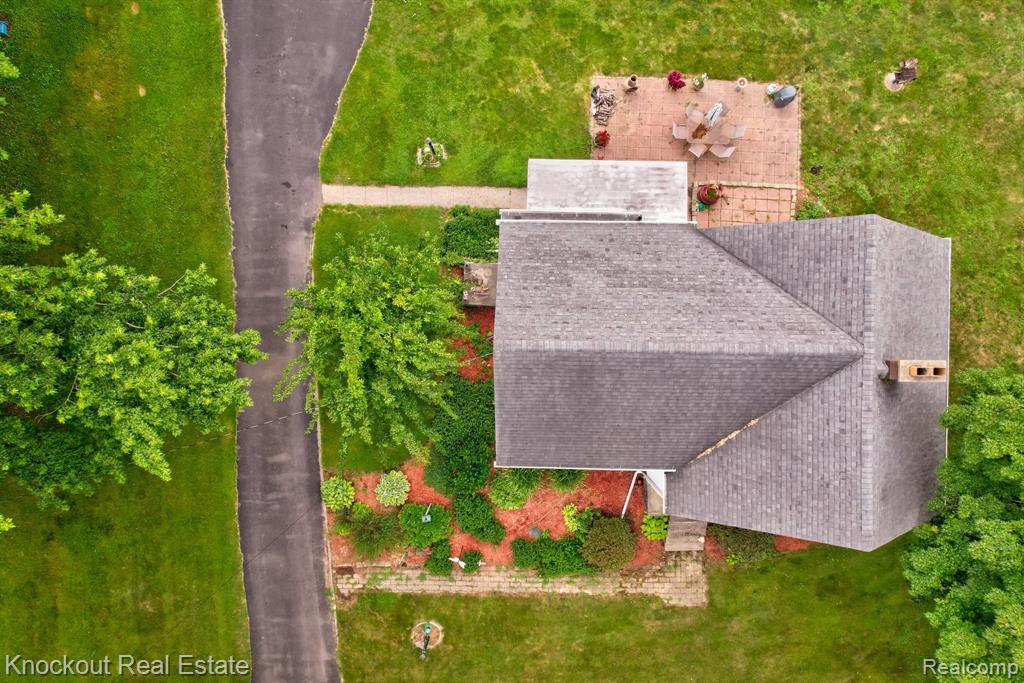 6814 Curtis Road, Bridgeport, MI 48722 — Photo 43