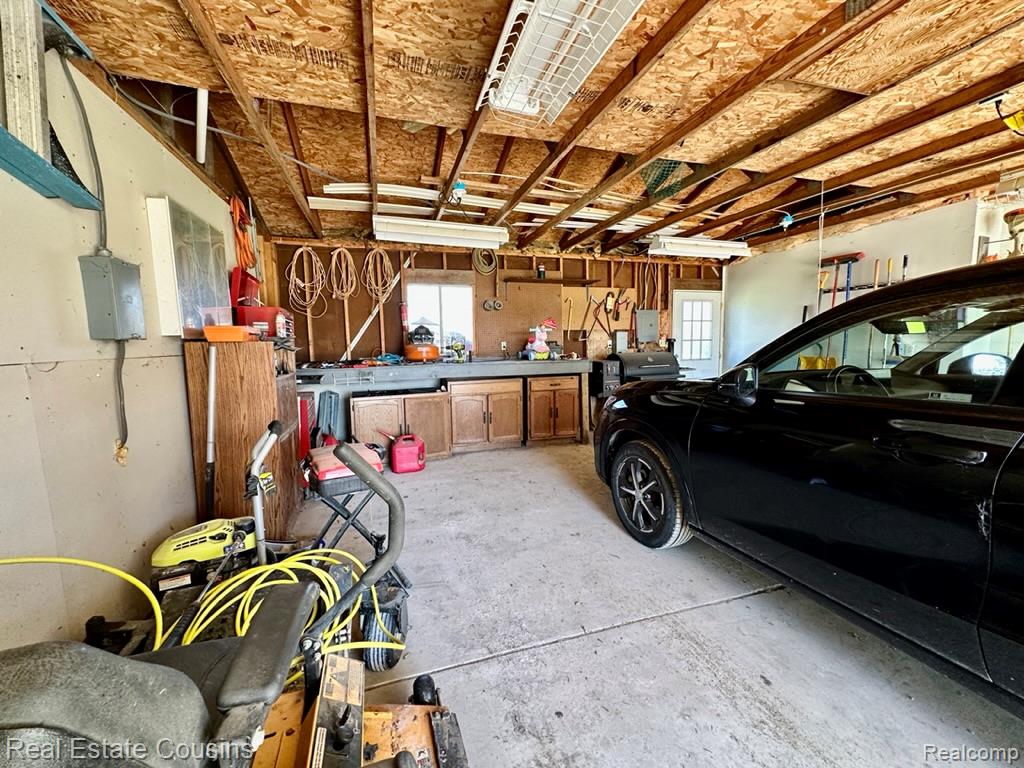 9335 Sheridan Road, Gaines Vlg, MI 48436 — Photo 18