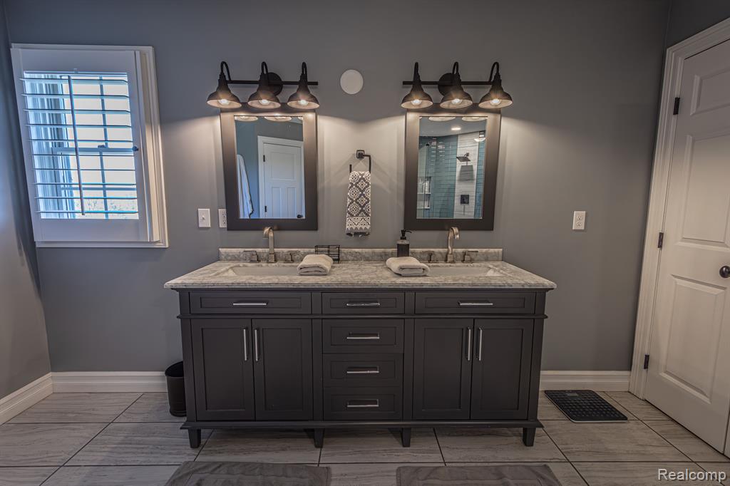 4670 HARVEST Row, MI 48049 — Photo 65