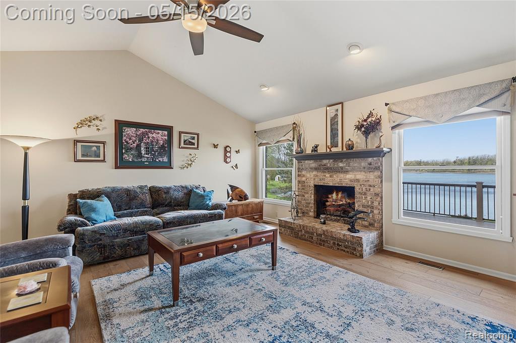 450 W Drahner Road, Oxford, MI 48371 — Photo 5