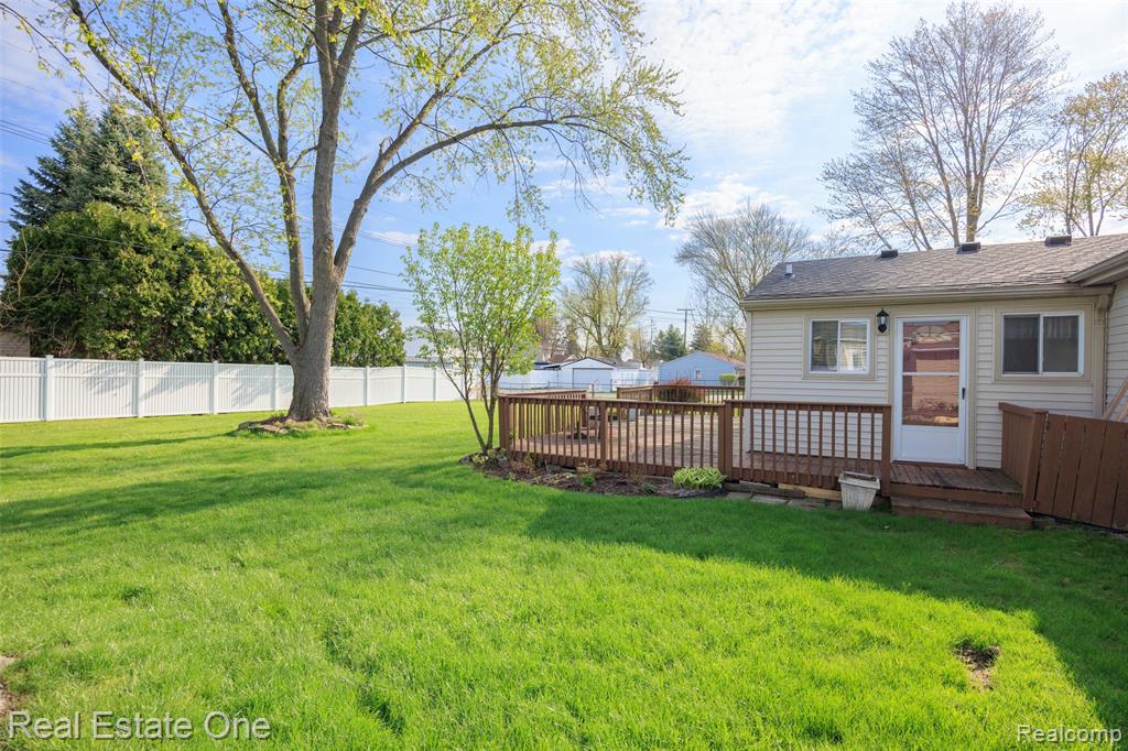 28612 Donnelly Street, Garden City, MI — Photo 25