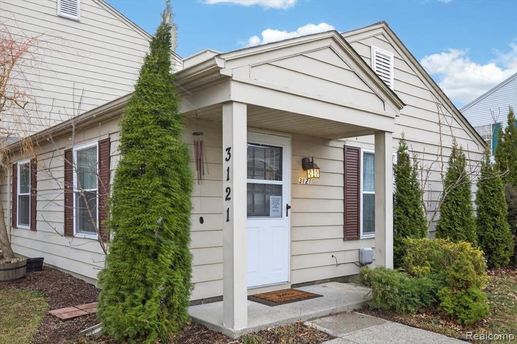 3121 Sunnyside Court, Lake Orion, MI — Photo 29