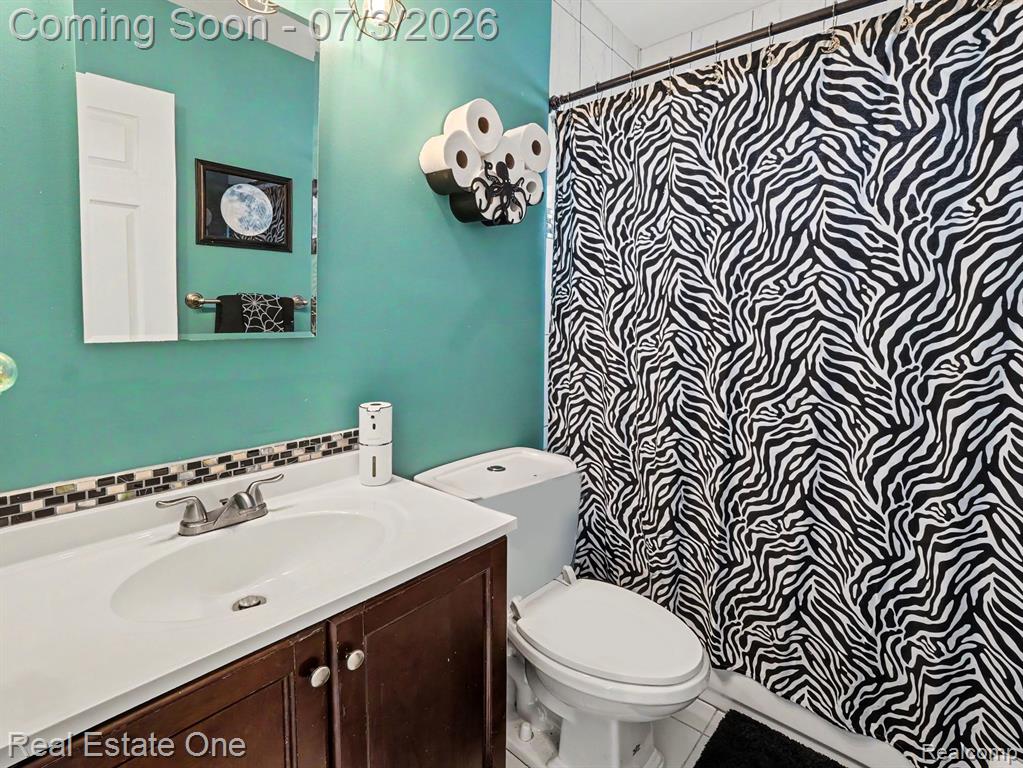 10637 Jackson St, Belleville, MI 48111 — Photo 11
