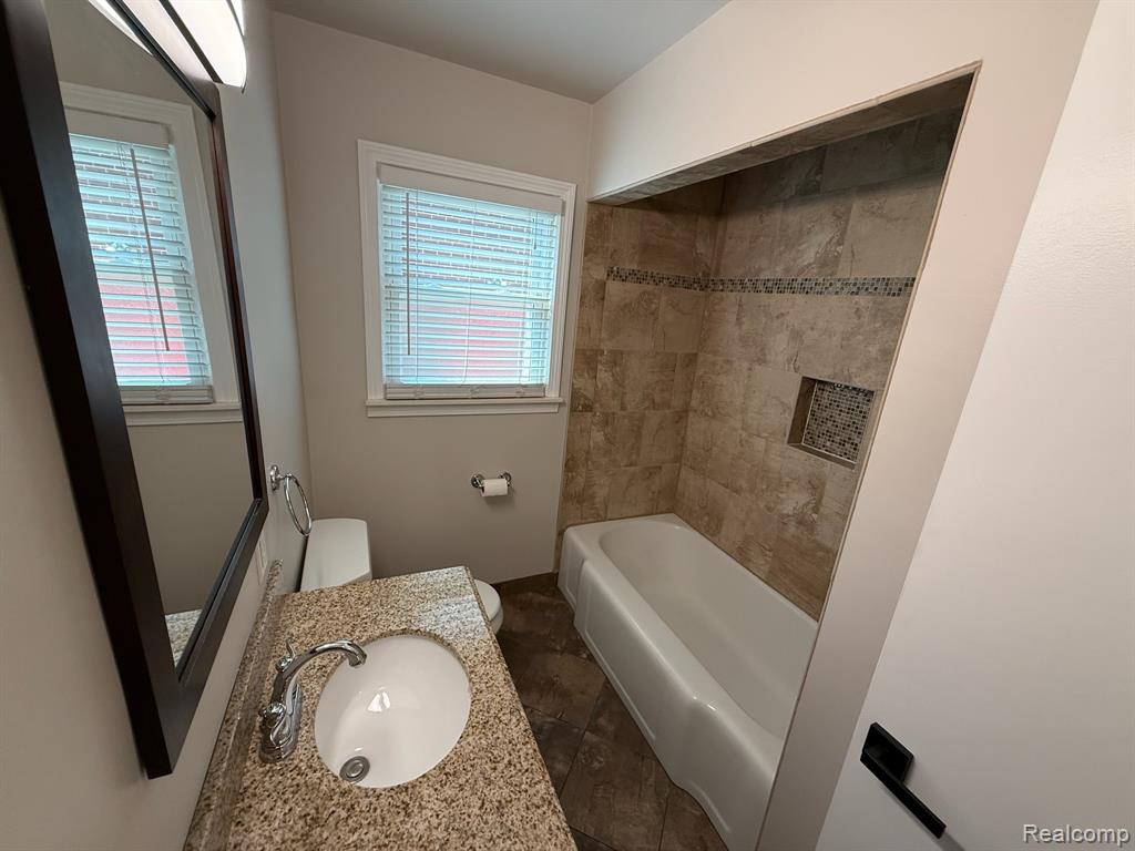 671 Coolidge Road, Birmingham, MI 48009 — Photo 11