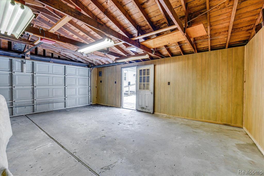 46630 HULING Street, Utica, MI 48317 — Photo 43