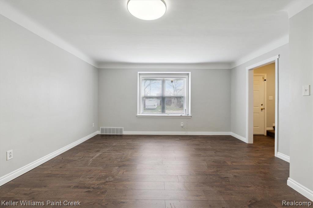 4677 Chatsworth Street, Detroit, MI 48224 — Photo 4