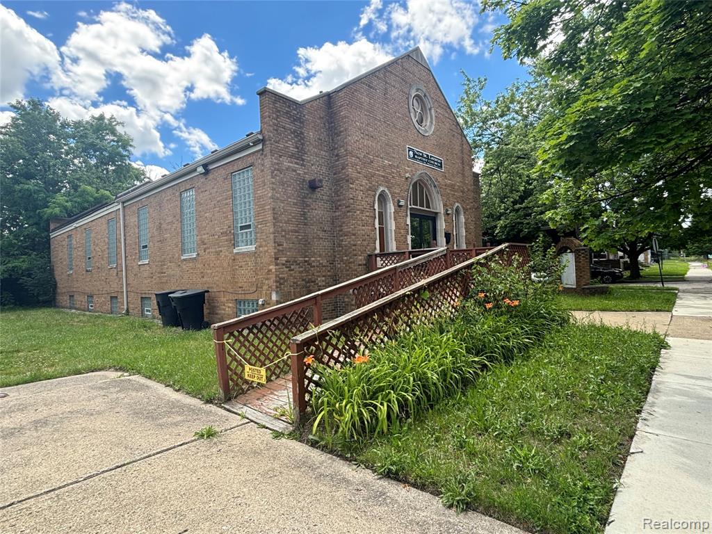 10510 Sterritt Street, Detroit, MI 48213 — Photo 21