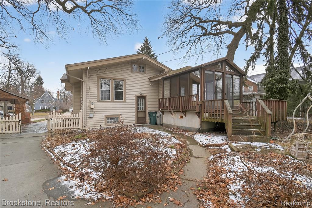 86 OAKDALE Boulevard, Pleasant Ridge, MI — Photo 29