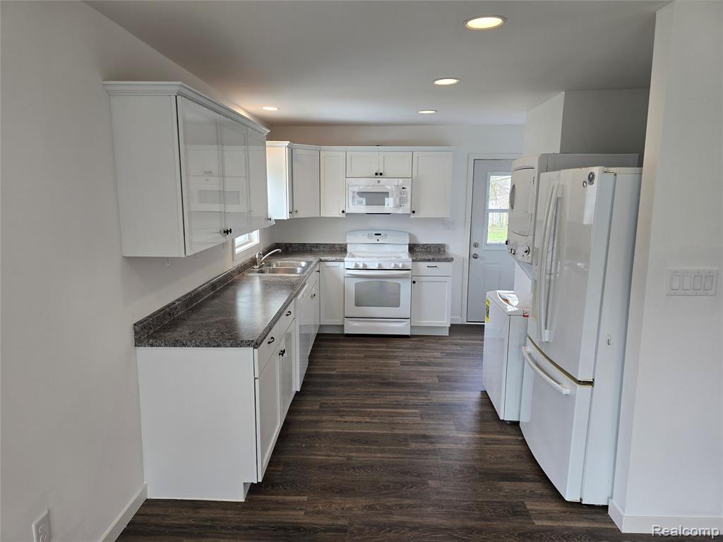 3315 Brookfield Avenue, Kalamazoo, MI 49048 — Photo 10