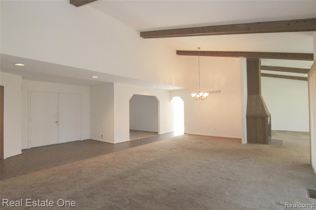 4458 Southmoor Lane, West Bloomfield, MI 48323 — Photo 4
