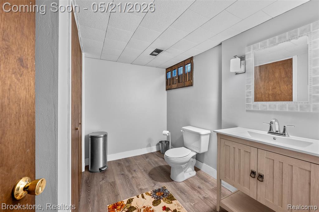 18474 Beverly Road, Beverly Hills, MI 48025 — Photo 22