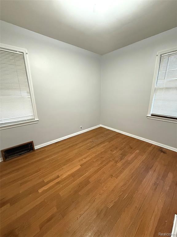 8157 Stephens, Center Line, MI 48015 — Photo 10