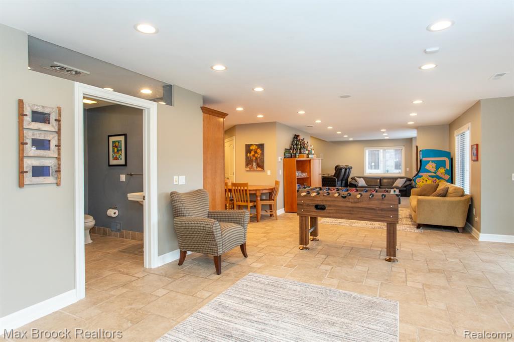 7080 Colony Drive, West Bloomfield, MI 48323 — Photo 68