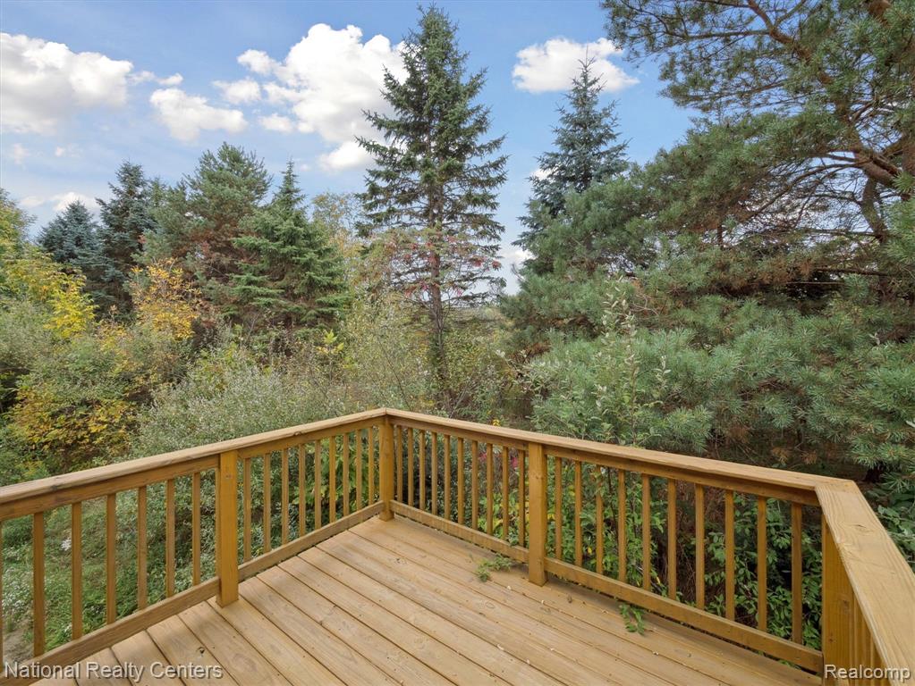 13163 Harbor Landings Drive, 112, Fenton, MI 48430 — Photo 35