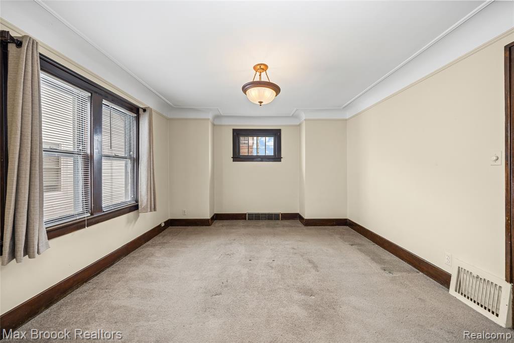 6053 Yinger Avenue, Dearborn, MI 48126 — Photo 13
