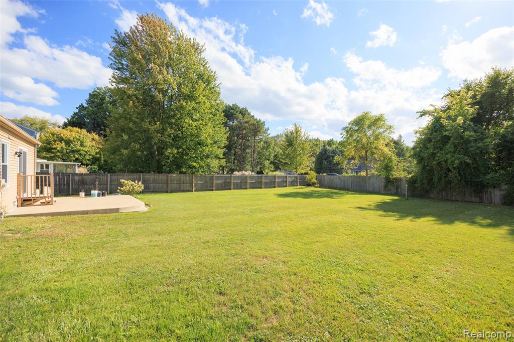 54253 Bradshaw Drive, New Baltimore, MI 48047 — Photo 19