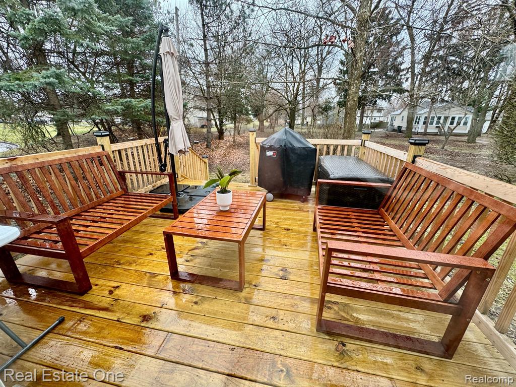 571 ANDRESEN Court, Hazel Park, MI 48030 — Photo 18