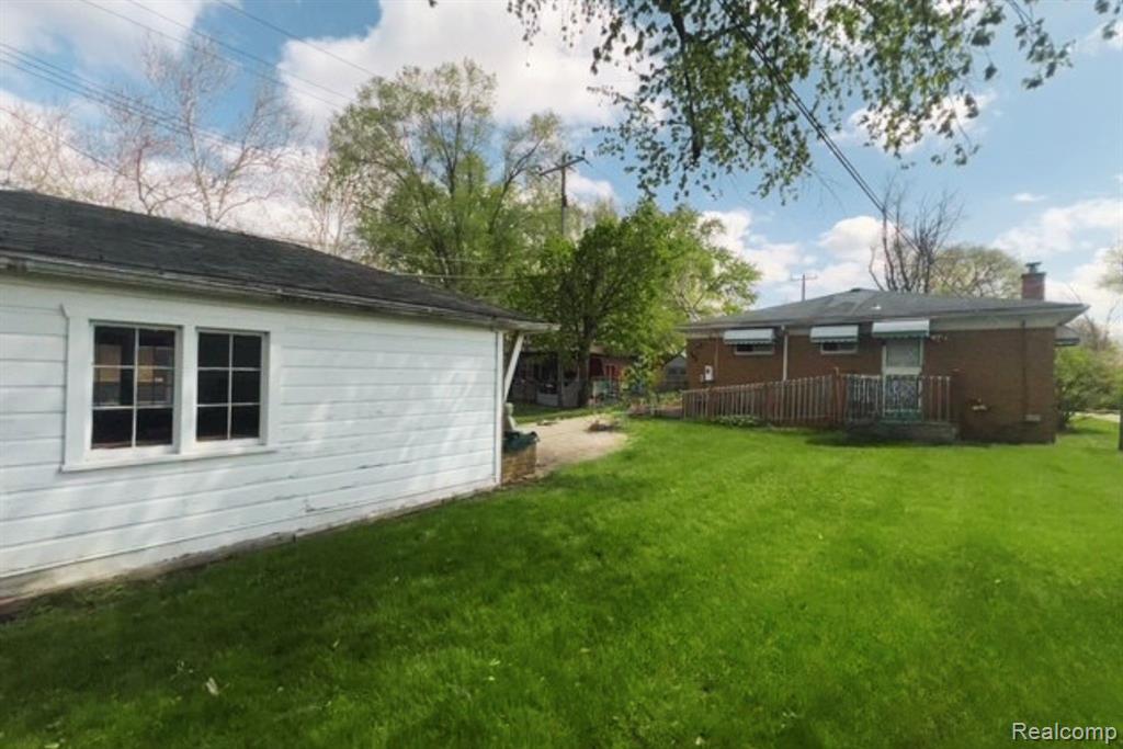 12705 Beaverland Street, Detroit, MI 48223 — Photo 11