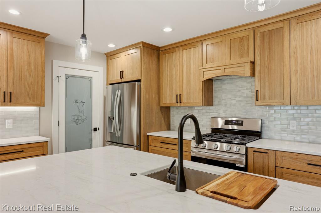 12095 Country Run Drive, Birch Run, MI 48415 — Photo 20