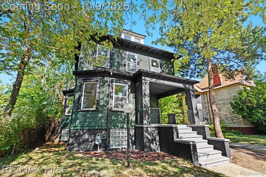 237 Alger Street, Detroit, MI 48202 — Photo 2