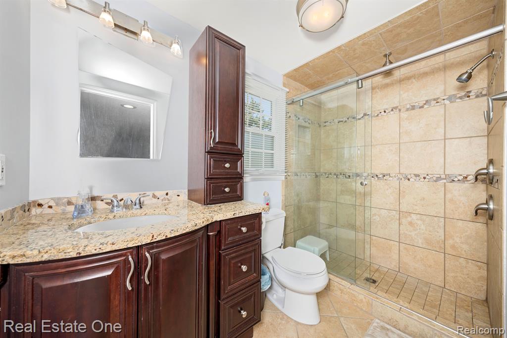 4132 AMHERST Road, Royal Oak, MI 48073 — Photo 25