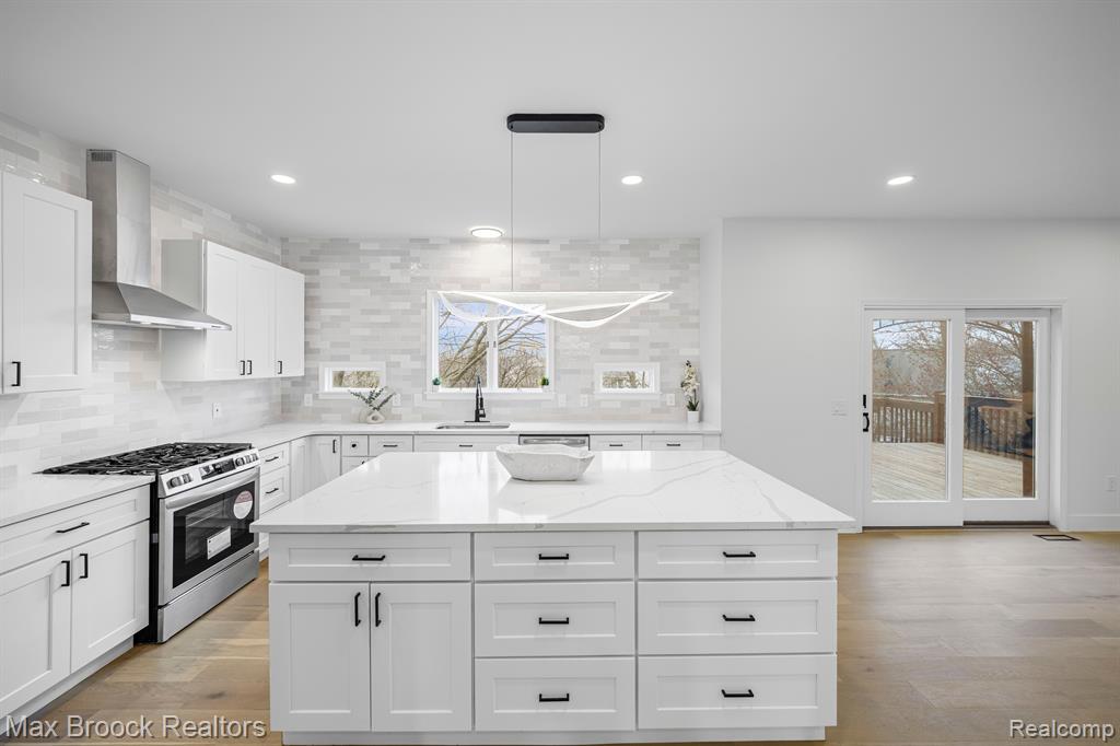 3592 GREAT FALLS Circle, Ann Arbor, MI 48108 — Photo 16