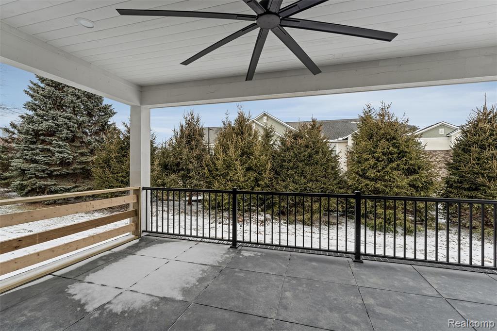 39 South Trail Court, Troy, MI 48083 — Photo 19
