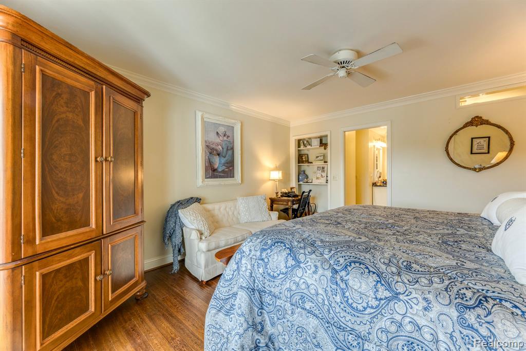 833 N Pointe, Port Huron, MI 48060 — Photo 21