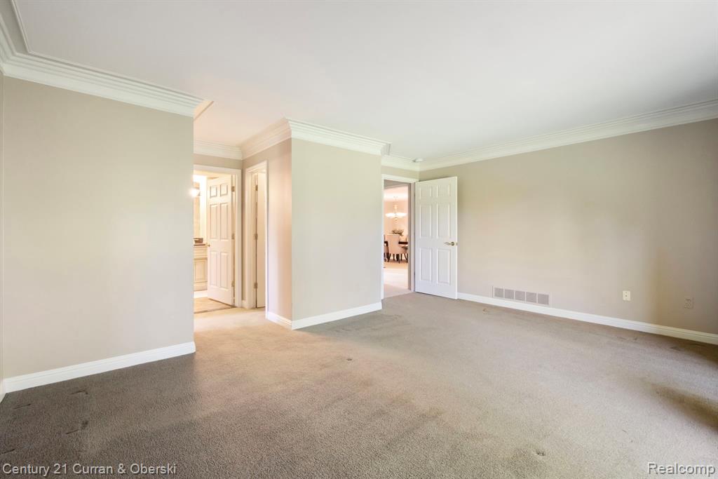 18215 Blue Heron Drive W, Northville, MI 48168 — Photo 22