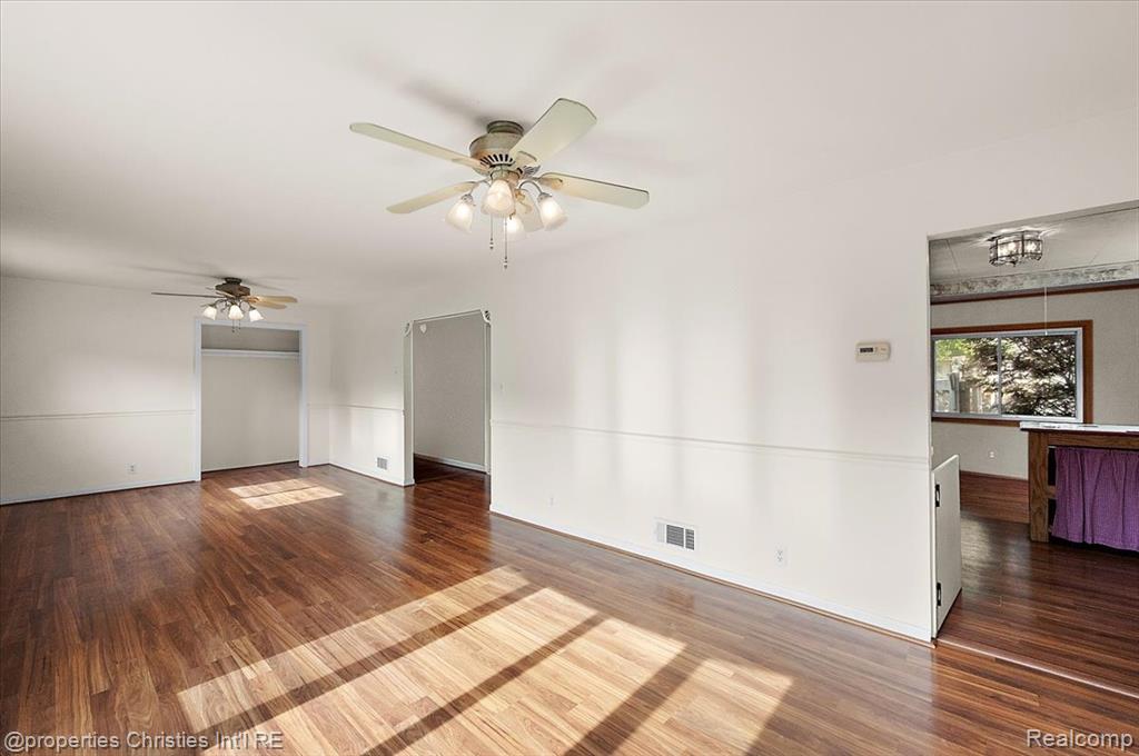 735 Novi Street, Northville, MI 48167 — Photo 7