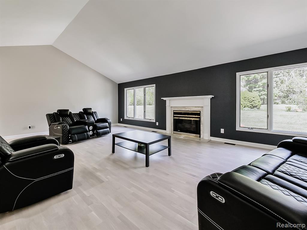 49202 Cheshire Lane, Canton, MI 48187 — Photo 40