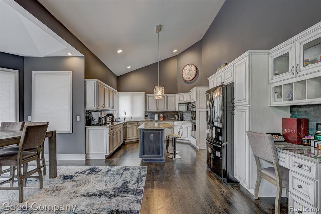55195 WHITNEY Drive, Shelby Twp, MI 48315 — Photo 18