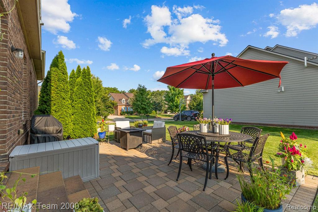 51139 GOLD RIDGE Lane, Canton, MI 48188 — Photo 33