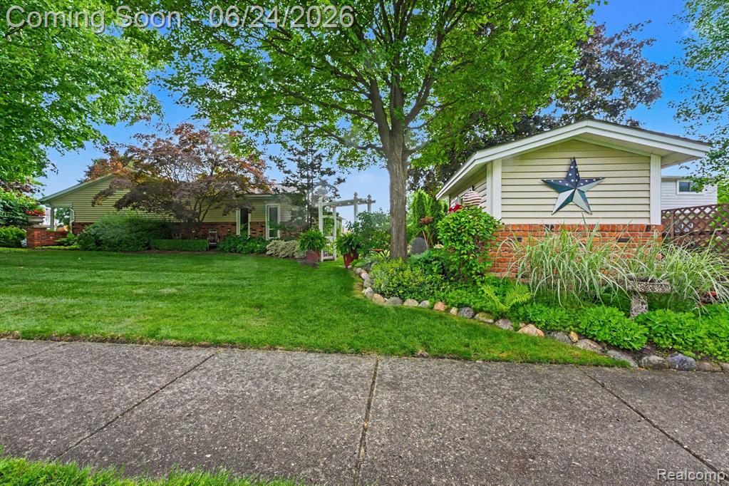 5997 Marble Drive, Troy, MI 48085 — Photo 32