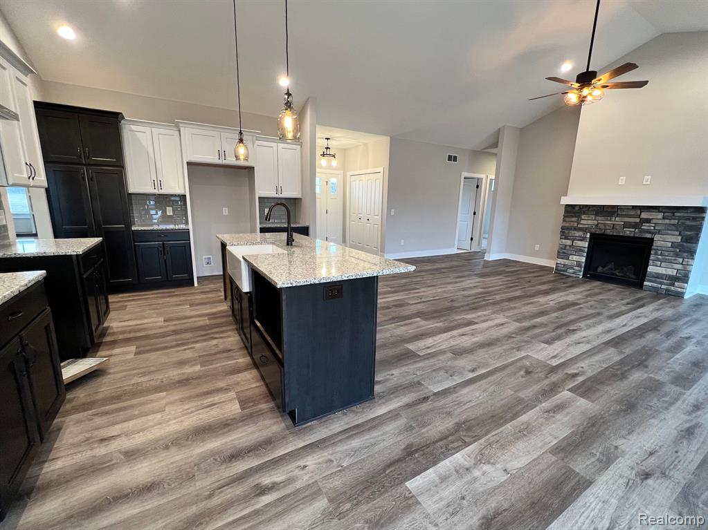 01 Textile Road, Saline, MI 48176 — Photo 2