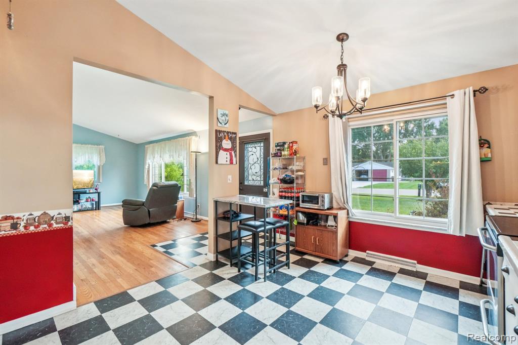 40 Endicott Drive, Howell, MI 48843 — Photo 14