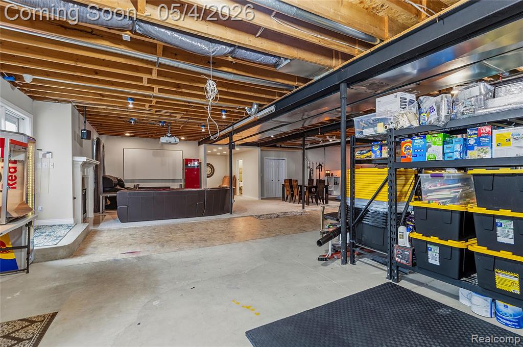 55405 Whitney Drive, Shelby Twp, MI 48315 — Photo 53