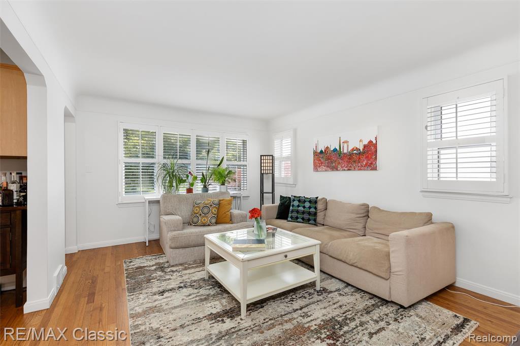 605 Fernwood Road, Royal Oak, MI 48067 — Photo 3