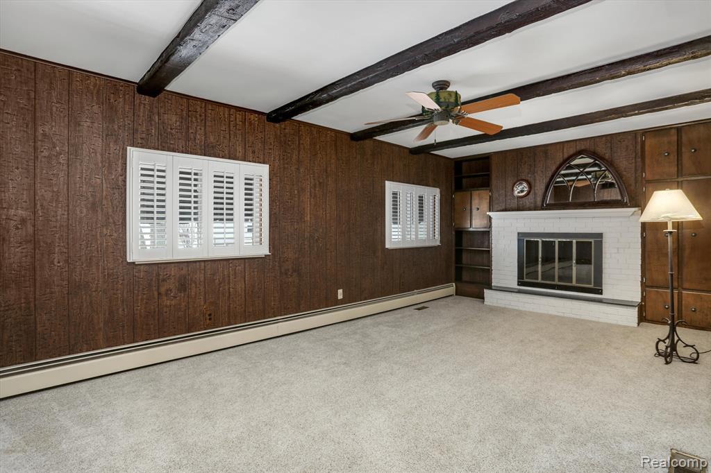 7464 S SHAKER Drive, Waterford, MI 48327 — Photo 16