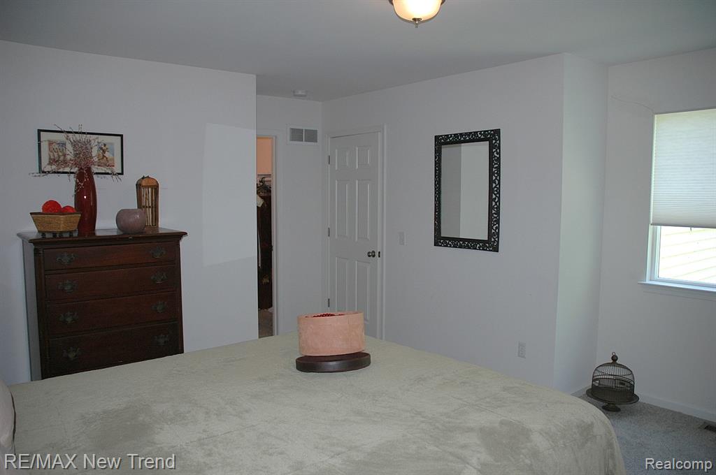 785 Pathway Drive, Howell, MI 48843 — Photo 30