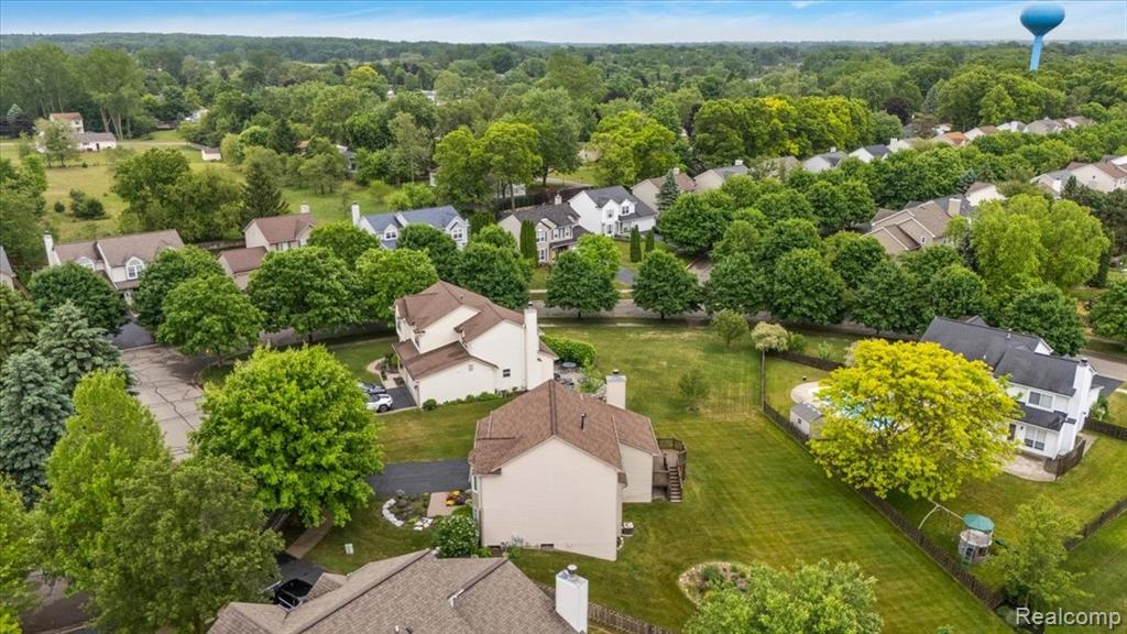 437 Cherry Hills Court, Oxford, MI 48371 — Photo 52