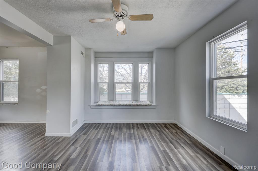 813 S Center Street, Royal Oak, MI 48067 — Photo 9