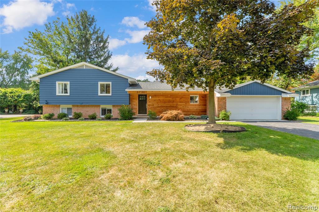 6736 Timber Ridge Drive, Bloomfield Hills, MI 48301 — front exterior