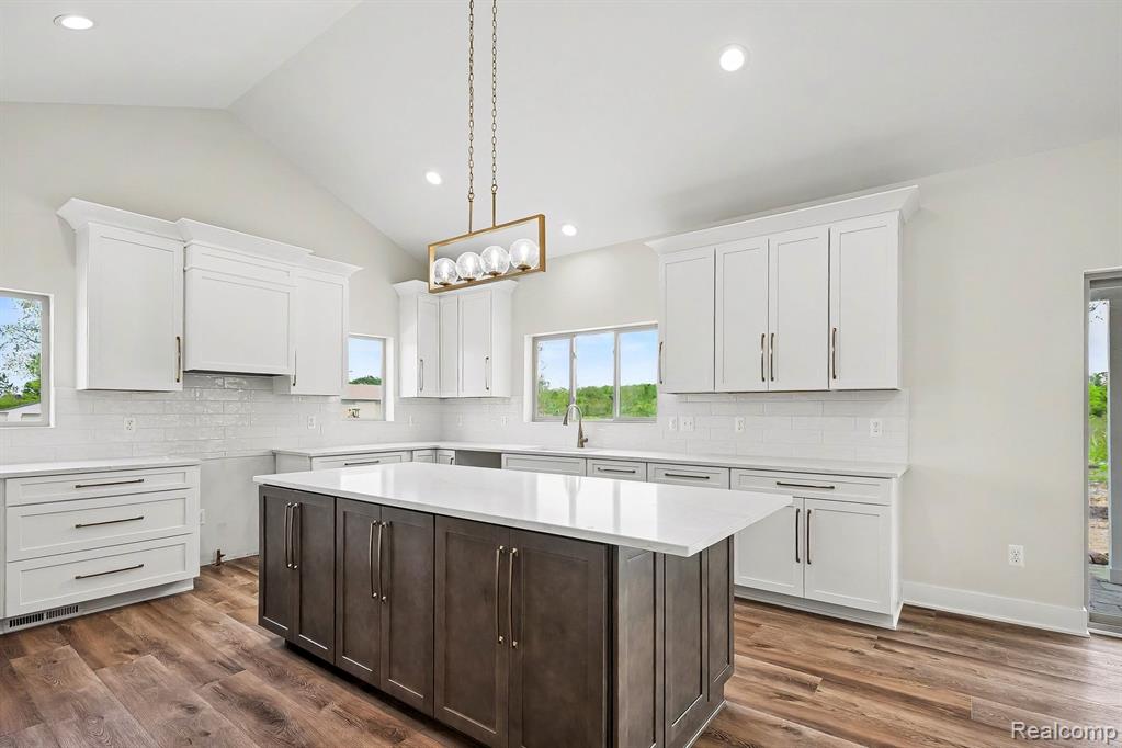 57560 Omo Road, Ray, MI — Photo 13