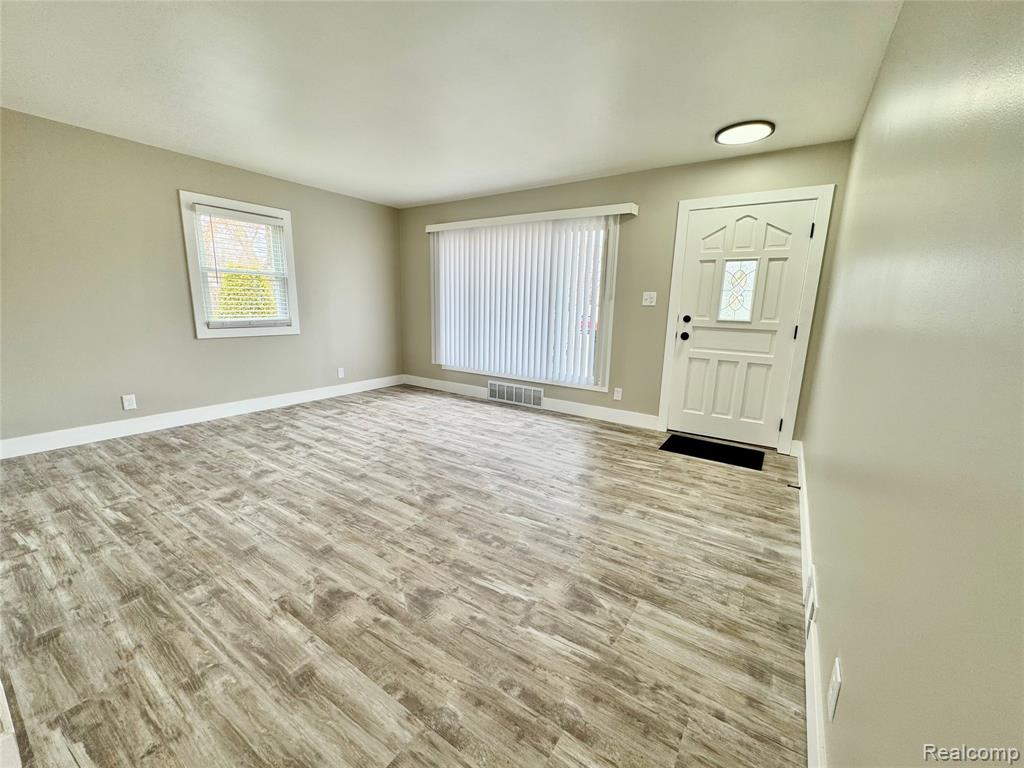 4711 Rosewold Avenue, Royal Oak, MI 48073 — Photo 10